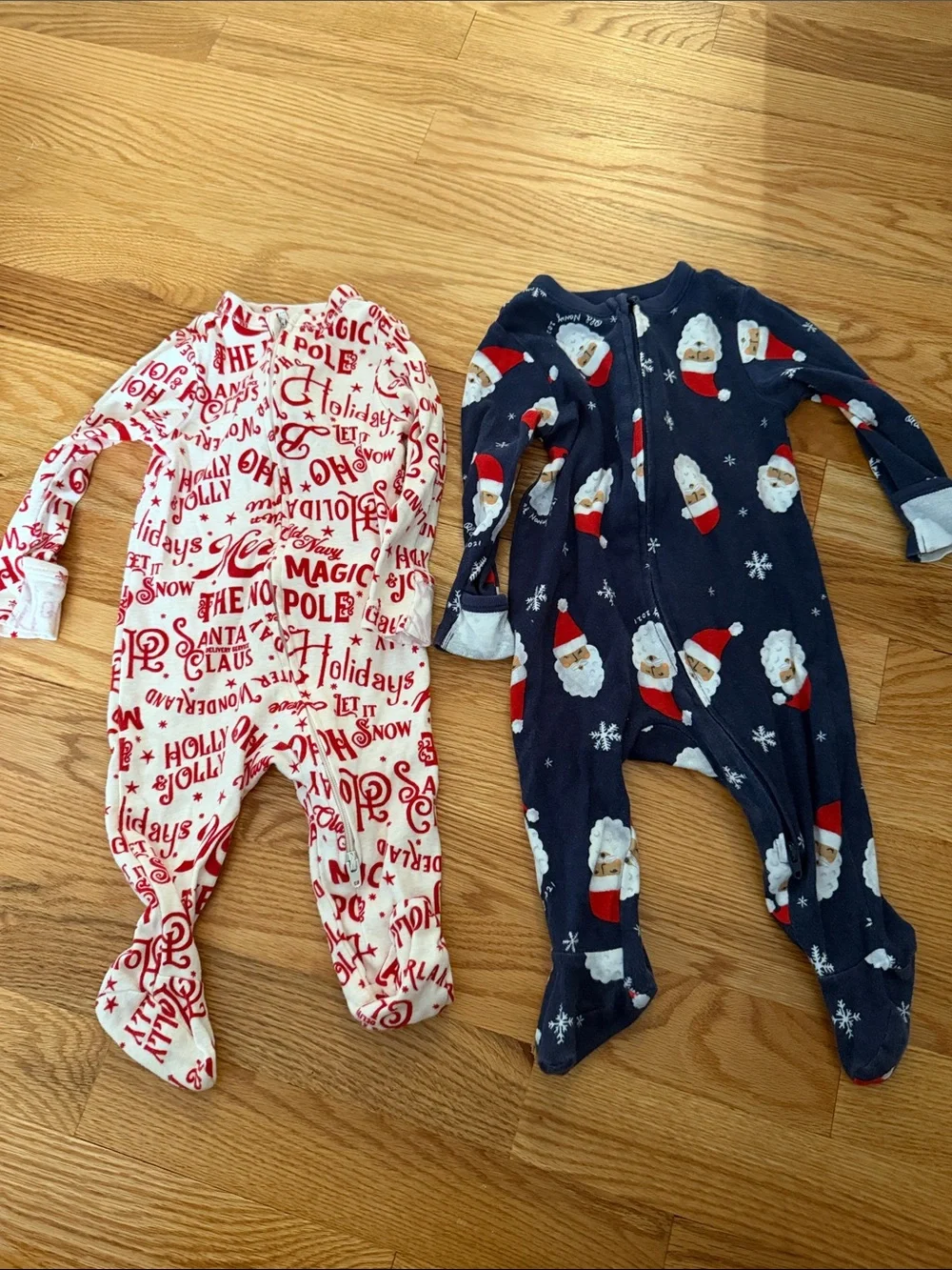 Old Navy Holiday Print Sleep & Play One Piece Footed Pajama - Red & Navy